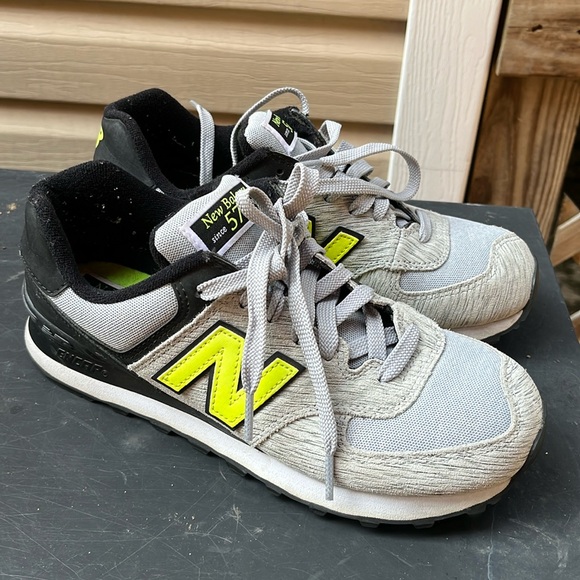New Balance 574 Sneakers Men’s size 8 in great condition - Picture 1 of 9